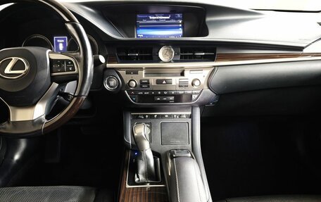 Lexus ES VII, 2016 год, 2 799 000 рублей, 15 фотография