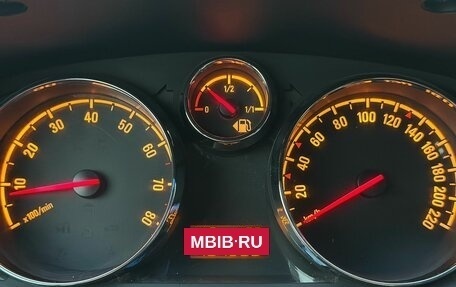Opel Antara I, 2012 год, 870 000 рублей, 22 фотография
