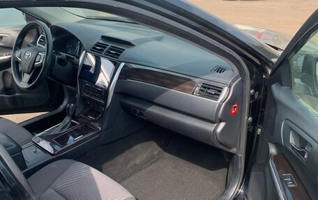 Toyota Camry, 2016 год, 1 780 000 рублей, 10 фотография