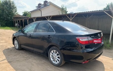 Toyota Camry, 2016 год, 1 780 000 рублей, 6 фотография