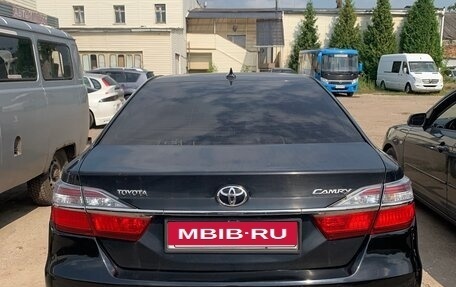 Toyota Camry, 2016 год, 1 780 000 рублей, 4 фотография