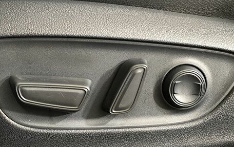 Toyota RAV4, 2021 год, 3 699 000 рублей, 18 фотография