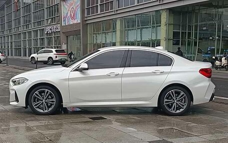 BMW 1 серия, 2023 год, 1 890 000 рублей, 7 фотография