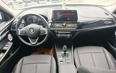 BMW 1 серия, 2023 год, 1 890 000 рублей, 9 фотография