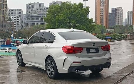 BMW 1 серия, 2023 год, 1 890 000 рублей, 3 фотография