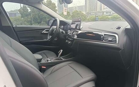BMW 1 серия, 2023 год, 1 890 000 рублей, 13 фотография