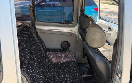 Renault Kangoo II рестайлинг, 2008 год, 150 000 рублей, 9 фотография