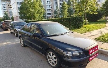 Volvo S60 III, 2001 год, 380 000 рублей, 1 фотография