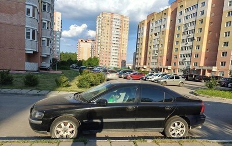 Volvo S60 III, 2001 год, 380 000 рублей, 5 фотография