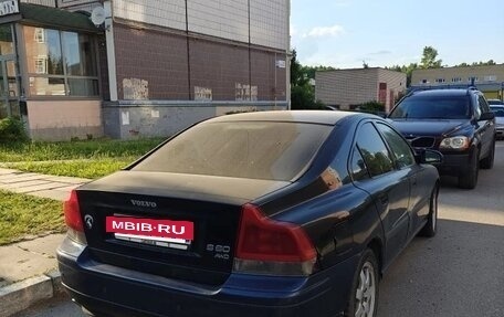 Volvo S60 III, 2001 год, 380 000 рублей, 2 фотография