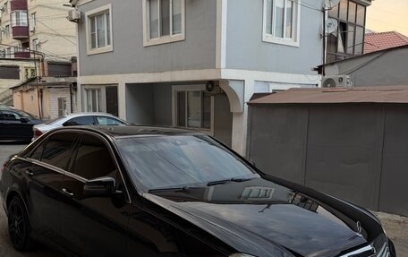 Mercedes-Benz E-Класс, 2012 год, 1 300 000 рублей, 3 фотография