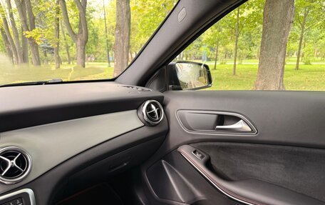 Mercedes-Benz GLA, 2019 год, 2 690 000 рублей, 22 фотография