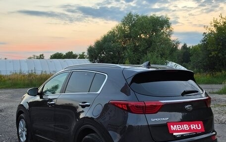 KIA Sportage IV рестайлинг, 2018 год, 2 100 000 рублей, 2 фотография