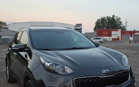 KIA Sportage IV рестайлинг, 2018 год, 2 100 000 рублей, 5 фотография