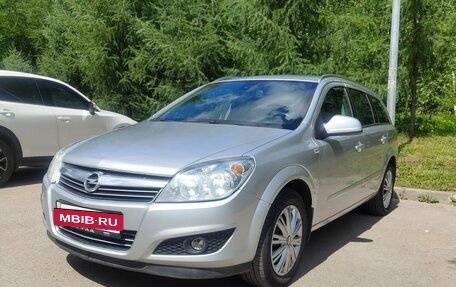 Opel Astra H, 2011 год, 605 000 рублей, 3 фотография