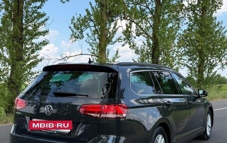 Volkswagen Passat B8 рестайлинг, 2018 год, 1 950 000 рублей, 9 фотография