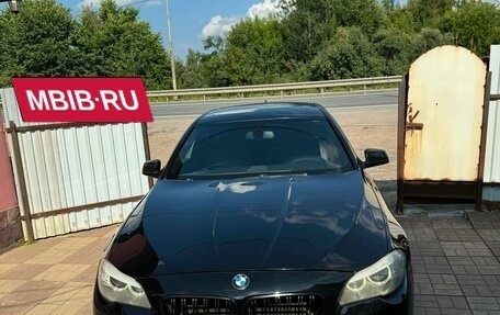 BMW 5 серия, 2012 год, 2 000 000 рублей, 3 фотография