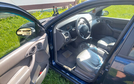 Ford Focus IV, 2001 год, 250 000 рублей, 14 фотография