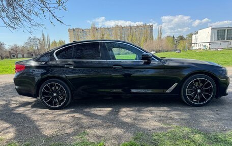 BMW 5 серия, 2018 год, 2 700 000 рублей, 3 фотография