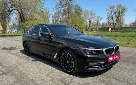 BMW 5 серия, 2018 год, 2 700 000 рублей, 2 фотография