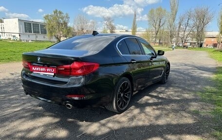 BMW 5 серия, 2018 год, 2 700 000 рублей, 4 фотография