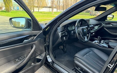 BMW 5 серия, 2018 год, 2 700 000 рублей, 9 фотография