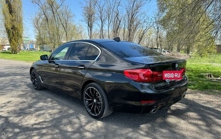 BMW 5 серия, 2018 год, 2 700 000 рублей, 8 фотография