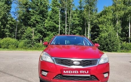 KIA cee'd I рестайлинг, 2011 год, 650 000 рублей, 9 фотография