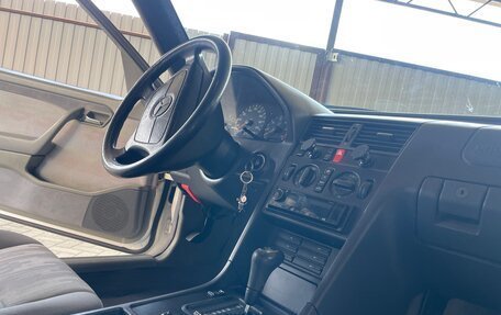 Mercedes-Benz C-Класс, 1994 год, 550 000 рублей, 11 фотография