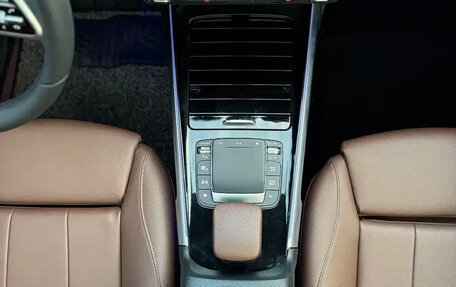 Mercedes-Benz GLB, 2022 год, 2 050 004 рублей, 15 фотография
