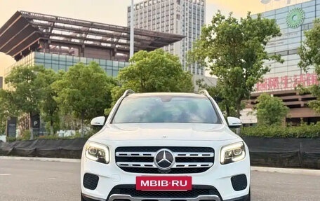 Mercedes-Benz GLB, 2022 год, 2 050 004 рублей, 2 фотография