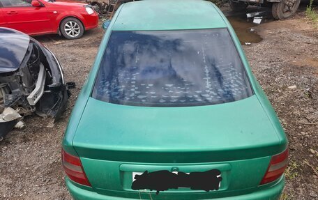 Audi A4, 1997 год, 140 000 рублей, 1 фотография