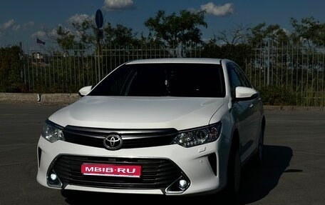 Toyota Camry, 2014 год, 1 850 000 рублей, 1 фотография