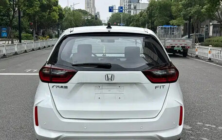 Honda Fit, 2022 год, 1 100 004 рублей, 6 фотография