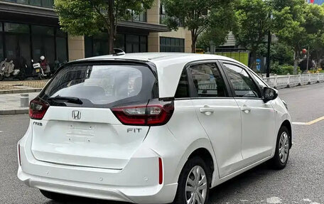 Honda Fit, 2022 год, 1 100 004 рублей, 7 фотография