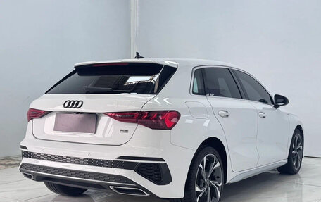 Audi A3, 2022 год, 2 080 000 рублей, 2 фотография
