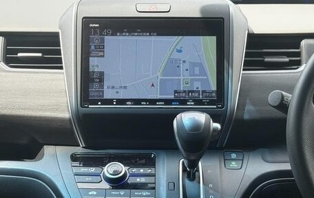 Honda Freed II, 2023 год, 1 096 017 рублей, 14 фотография