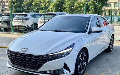 Hyundai Elantra, 2022 год, 1 210 017 рублей, 1 фотография
