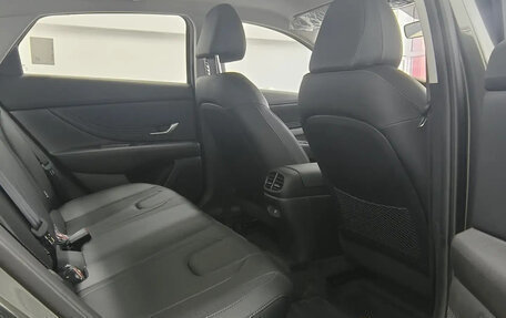 Hyundai Elantra, 2026 год, 2 068 000 рублей, 17 фотография