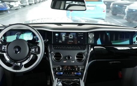 Rolls-Royce Cullinan, 2026 год, 45 911 000 рублей, 8 фотография