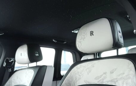 Rolls-Royce Cullinan, 2026 год, 45 911 000 рублей, 15 фотография