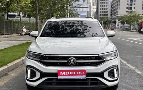 Volkswagen T-Roc I, 2021 год, 1 290 222 рублей, 3 фотография