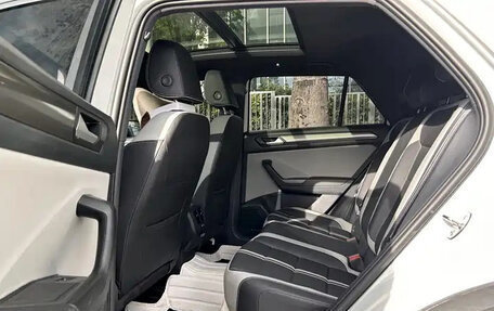 Volkswagen T-Roc I, 2021 год, 1 290 222 рублей, 16 фотография