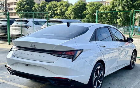 Hyundai Elantra, 2022 год, 1 210 017 рублей, 5 фотография