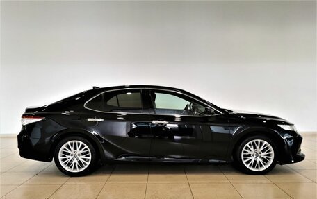 Toyota Camry, 2018 год, 2 785 150 рублей, 6 фотография