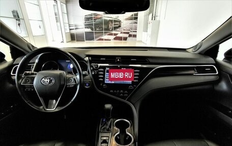 Toyota Camry, 2018 год, 2 785 150 рублей, 13 фотография