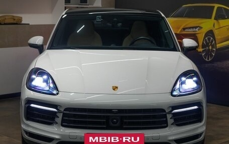 Porsche Cayenne III, 2022 год, 9 298 000 рублей, 2 фотография