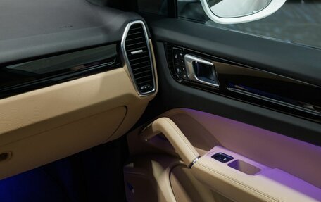 Porsche Cayenne III, 2022 год, 9 298 000 рублей, 29 фотография