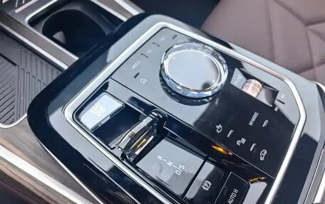 BMW 7 серия, 2025 год, 12 600 000 рублей, 11 фотография