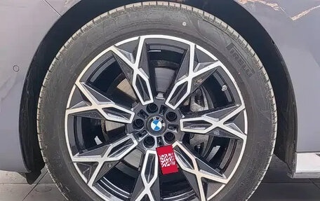 BMW 7 серия, 2025 год, 12 600 000 рублей, 14 фотография